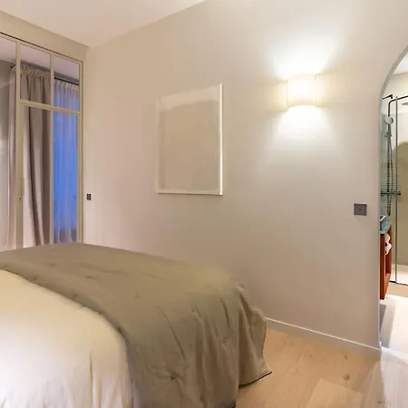 Marais - Magnificent 3br/bth Decorated With Taste *